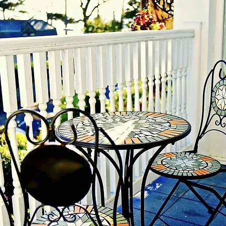 Poltair Guest House